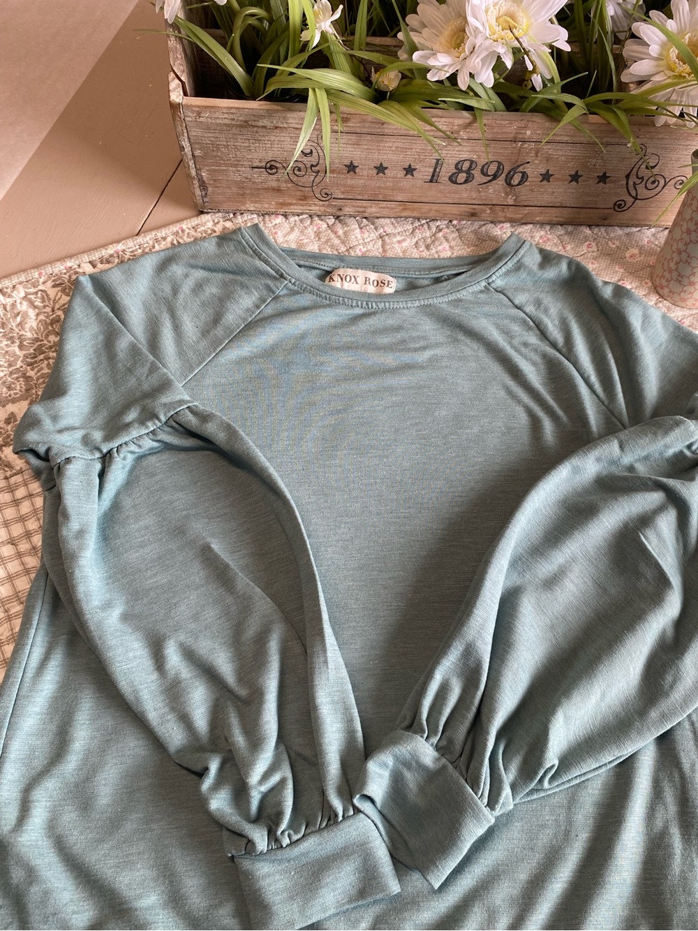 Knox Rose Seafoam Puff-Sleeve Crewneck Sweatshirt